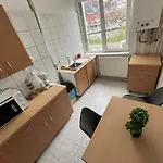 Apartment 2 camere Centru Piata 700